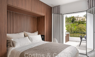 Apartamento reformado de calidad en venta con vistas a los campos de golf de La Quinta en Benahavis - Marbella 54363 
