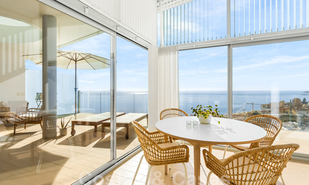 Excepcional ático en venta con vistas al mar y a poca distancia de la playa en Fuengirola - Benalmadena, Costa del Sol 54282