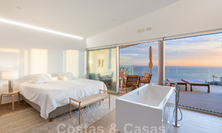 Excepcional ático en venta con vistas al mar y a poca distancia de la playa en Fuengirola - Benalmadena, Costa del Sol 54289 
