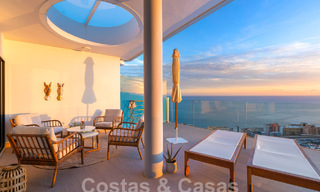 Excepcional ático en venta con vistas al mar y a poca distancia de la playa en Fuengirola - Benalmadena, Costa del Sol 54298 