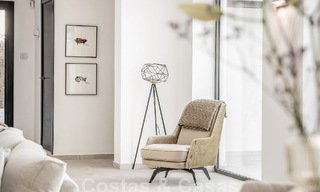 Villa mediterránea de lujo en venta con un toque modernista en Benahavis - Marbella 53113 