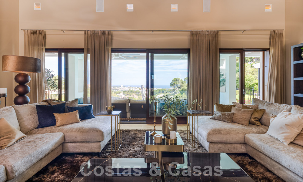 Magnífica villa mediterránea de lujo en venta con vistas panorámicas al mar en La Quinta, Benahavis - Marbella 53147