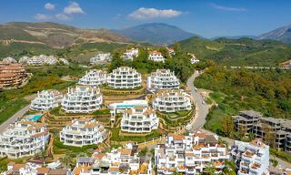 Lujoso y amplísimo apartamento en venta en un exclusivo complejo en Nueva Andalucia, Marbella 54489 