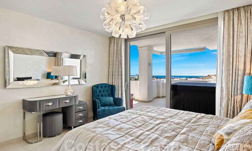 Lujoso y amplísimo apartamento en venta en un exclusivo complejo en Nueva Andalucia, Marbella 54490