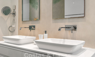 Lujoso y amplísimo apartamento en venta en un exclusivo complejo en Nueva Andalucia, Marbella 54496 