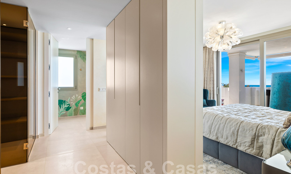 Lujoso y amplísimo apartamento en venta en un exclusivo complejo en Nueva Andalucia, Marbella 54497