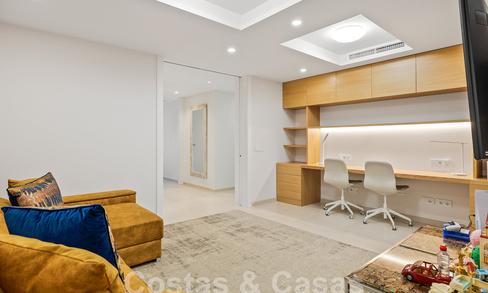 Lujoso y amplísimo apartamento en venta en un exclusivo complejo en Nueva Andalucia, Marbella 54499