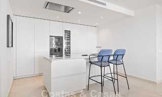 Lujoso y amplísimo apartamento en venta en un exclusivo complejo en Nueva Andalucia, Marbella 54514 