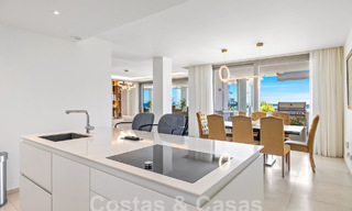 Lujoso y amplísimo apartamento en venta en un exclusivo complejo en Nueva Andalucia, Marbella 54517 