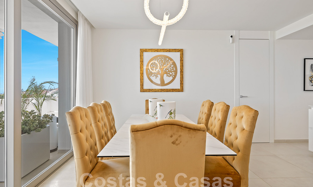 Lujoso y amplísimo apartamento en venta en un exclusivo complejo en Nueva Andalucia, Marbella 54519