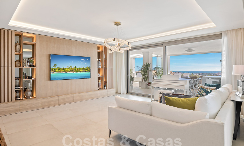 Lujoso y amplísimo apartamento en venta en un exclusivo complejo en Nueva Andalucia, Marbella 54520