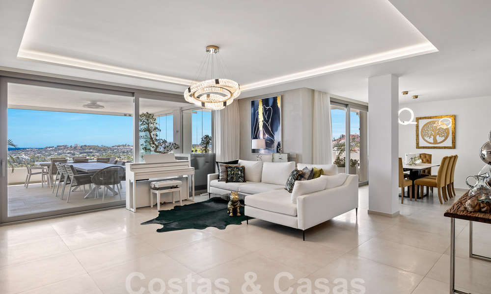 Lujoso y amplísimo apartamento en venta en un exclusivo complejo en Nueva Andalucia, Marbella 54521