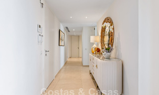 Lujoso y amplísimo apartamento en venta en un exclusivo complejo en Nueva Andalucia, Marbella 54528 