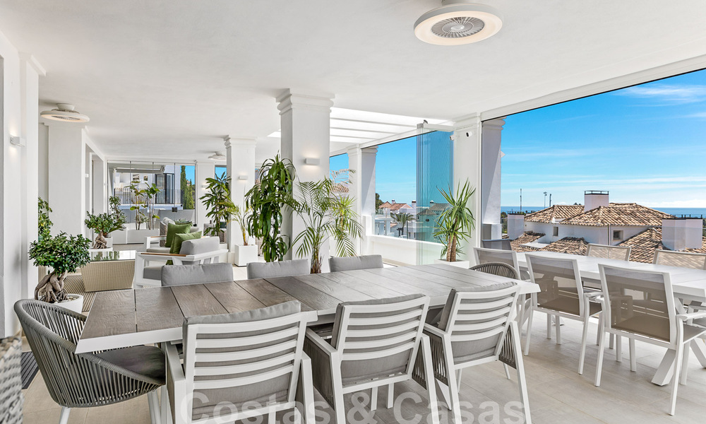 Lujoso y amplísimo apartamento en venta en un exclusivo complejo en Nueva Andalucia, Marbella 54532