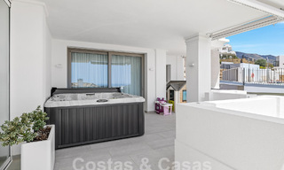Lujoso y amplísimo apartamento en venta en un exclusivo complejo en Nueva Andalucia, Marbella 54541 
