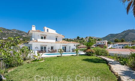 Villa de lujo en venta con amplias vistas al mar en las colinas de Mijas, Costa del Sol 54653
