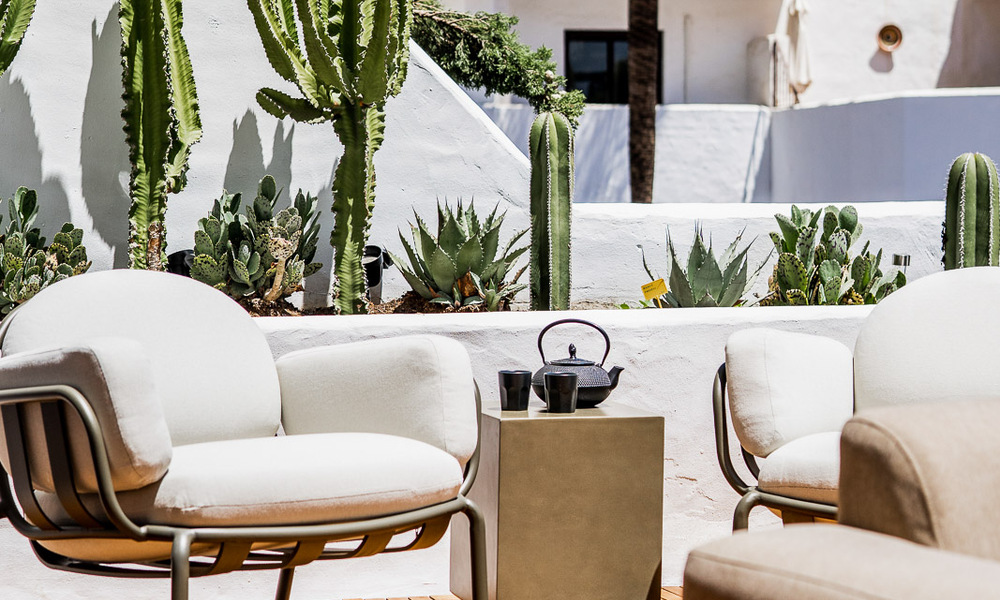 Lujoso apartamento reformado con 4 dormintorios en venta en la prestigiosa Nueva Andalucia, Marbella 54684