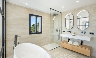 Prestigiosa villa de lujo en venta con magníficas vistas en las colinas de La Quinta, Benahavis - Marbella 64935 