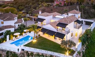 Prestigiosa villa de lujo en venta con magníficas vistas en las colinas de La Quinta, Benahavis - Marbella 64946 