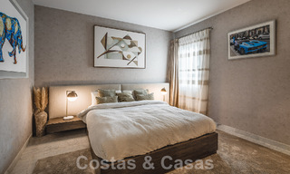 Mundano apartamento de lujo en venta, en Marina Puente Romano en la Milla de Oro de Marbella 53740 