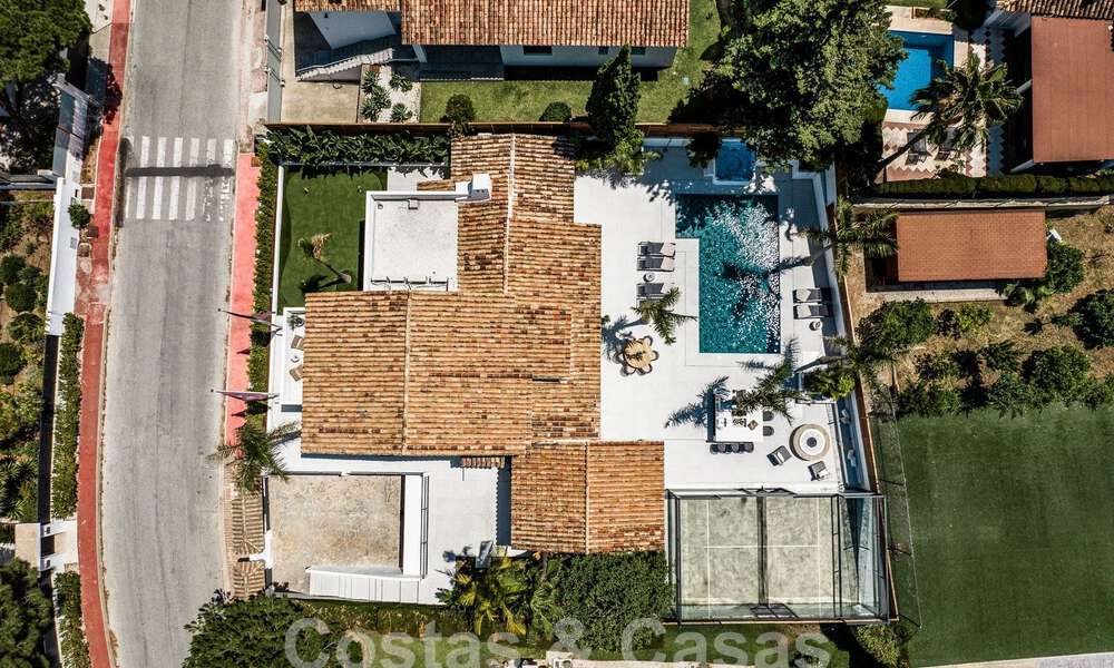 Villa mediterránea de lujo en venta con vistas a la montaña de La Concha, rodeada de los campos de golf del valle de Nueva Andalucía, Marbella 54863