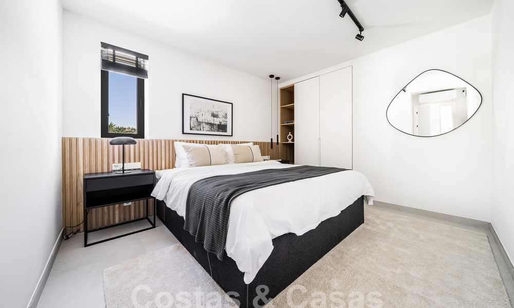 Villa mediterránea de lujo en venta con vistas a la montaña de La Concha, rodeada de los campos de golf del valle de Nueva Andalucía, Marbella 54864