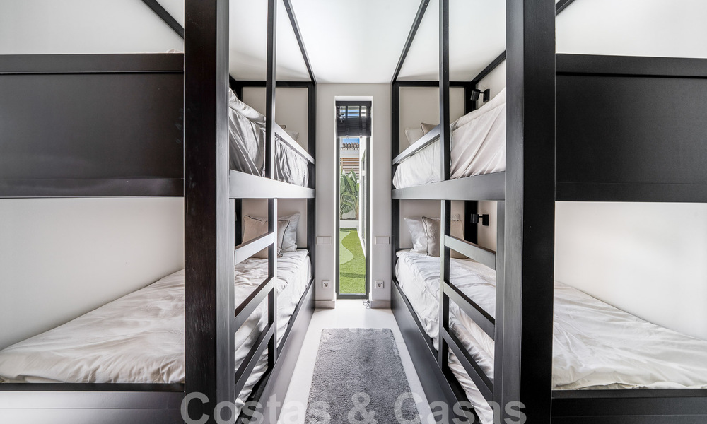 Villa mediterránea de lujo en venta con vistas a la montaña de La Concha, rodeada de los campos de golf del valle de Nueva Andalucía, Marbella 54865