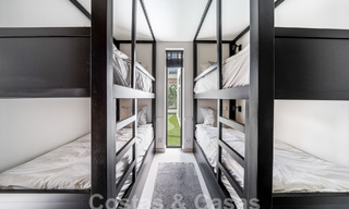 Villa mediterránea de lujo en venta con vistas a la montaña de La Concha, rodeada de los campos de golf del valle de Nueva Andalucía, Marbella 54865 