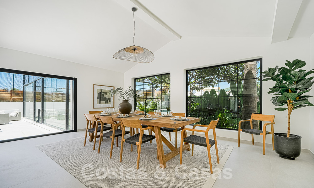 Villa mediterránea de lujo en venta con vistas a la montaña de La Concha, rodeada de los campos de golf del valle de Nueva Andalucía, Marbella 54878