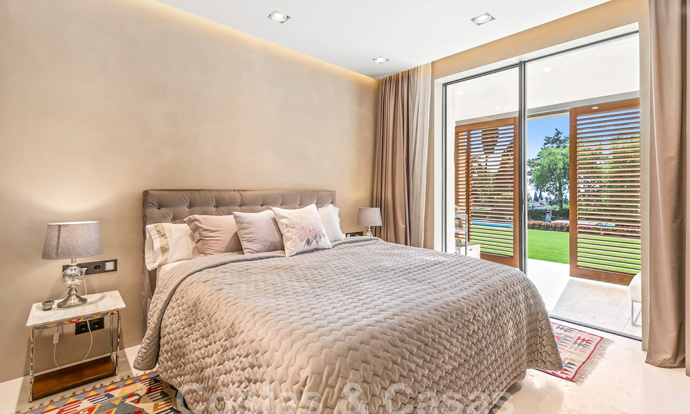 Villa rústica de lujo en venta con piscina privada climatizada al este de Marbella centro 55038