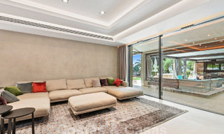 Villa rústica de lujo en venta con piscina privada climatizada al este de Marbella centro 55061 