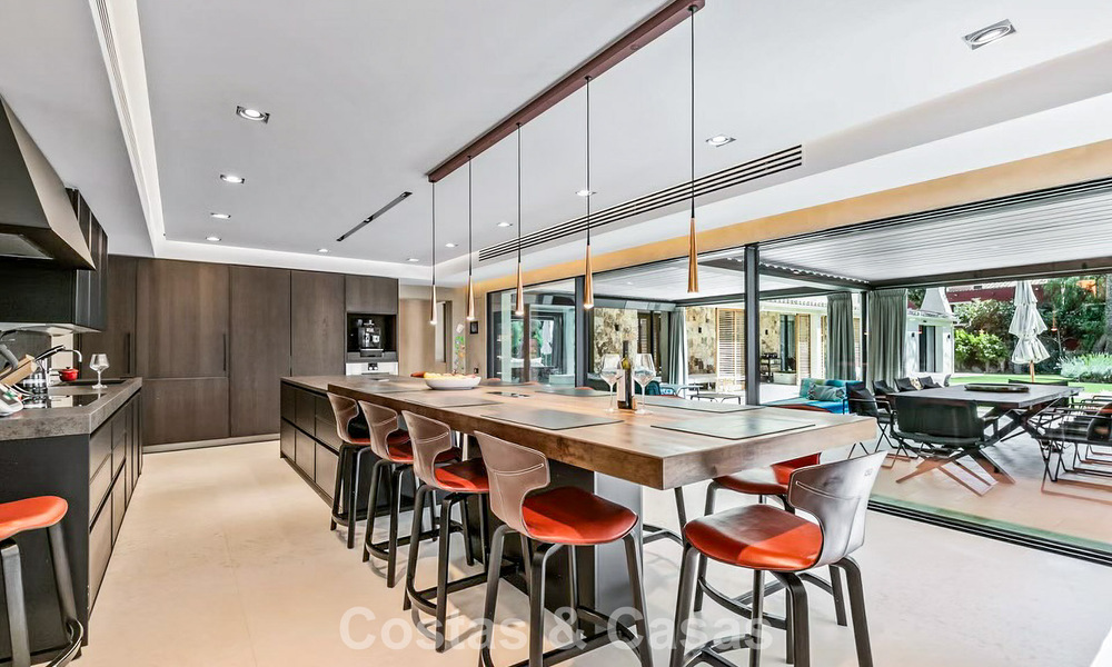 Villa rústica de lujo en venta con piscina privada climatizada al este de Marbella centro 786369