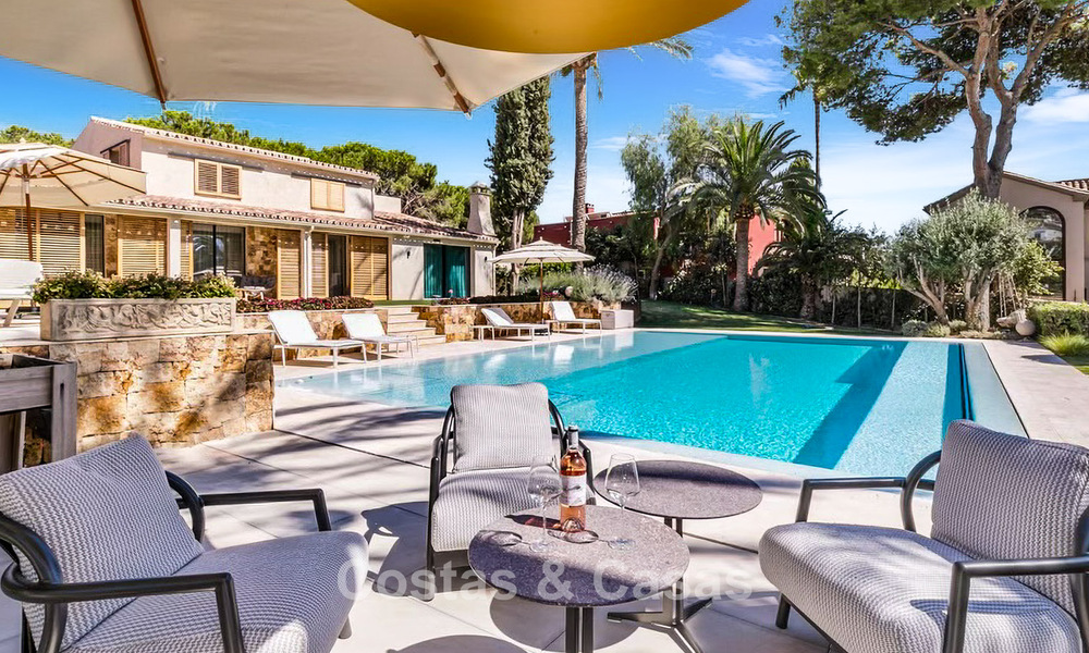 Villa rústica de lujo en venta con piscina privada climatizada al este de Marbella centro 786385