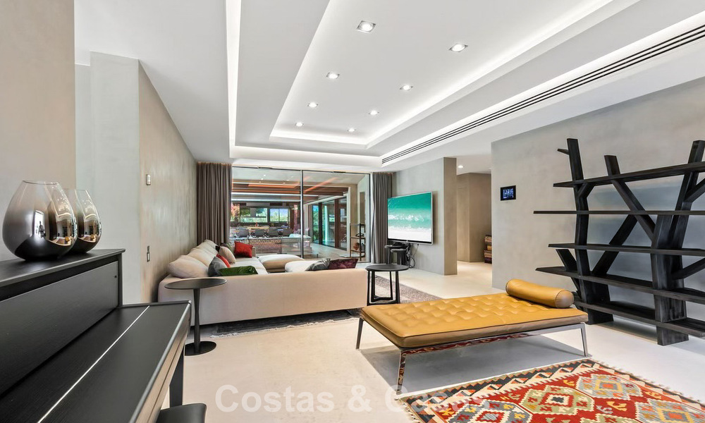 Villa rústica de lujo en venta con piscina privada climatizada al este de Marbella centro 786386