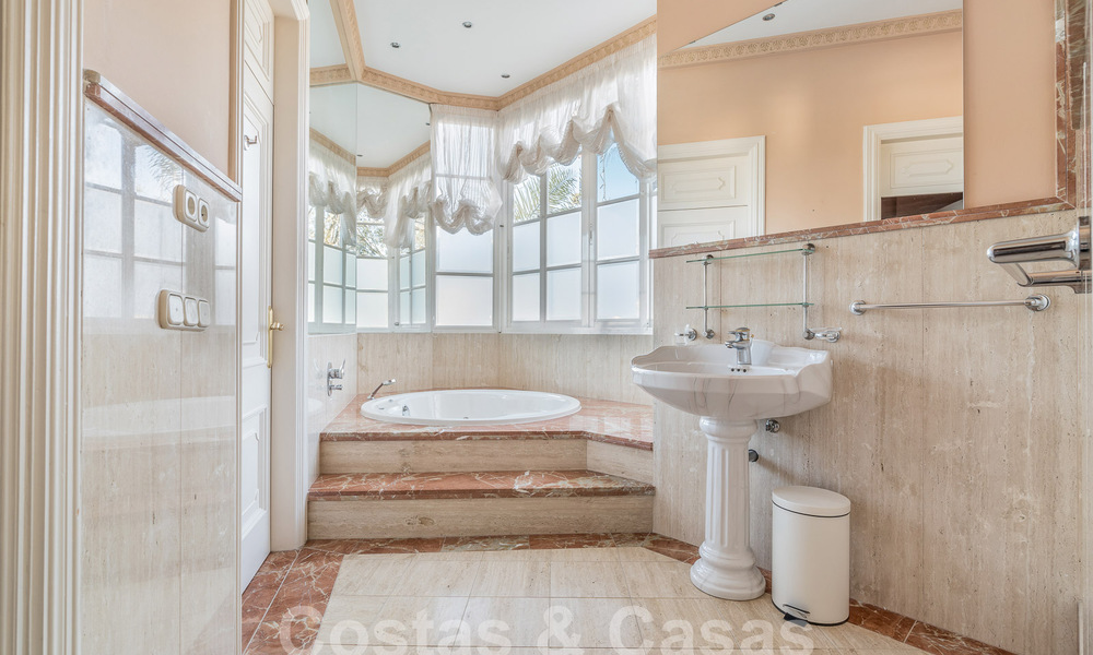 Espacioso mansión palaciego con impresionantes vistas al mar en venta cerca de Mijas Pueblo, Costa del Sol 54003