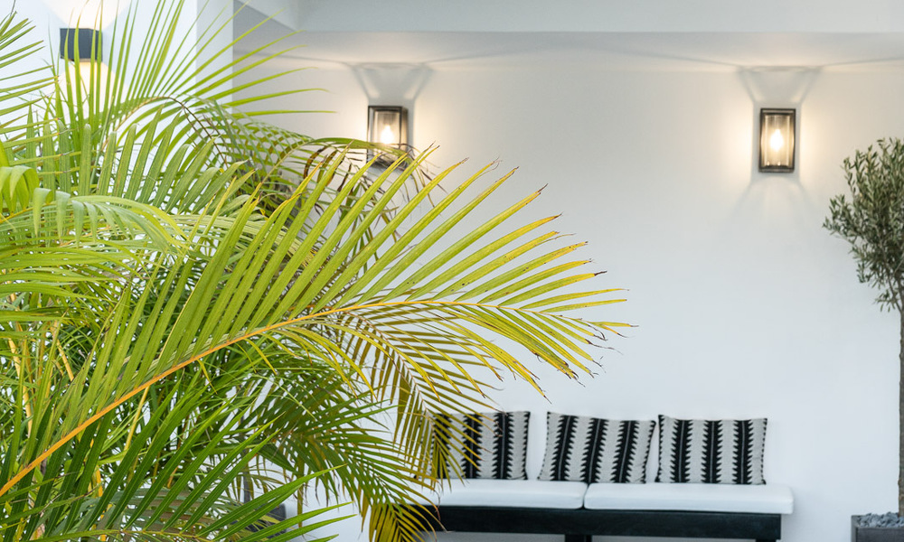 Villa de lujo modernizada en venta en el corazón del valle del golf de Nueva Andalucia, Marbella 54822