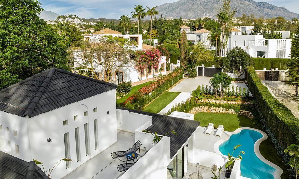 Villa de lujo modernizada en venta en el corazón del valle del golf de Nueva Andalucia, Marbella 62006