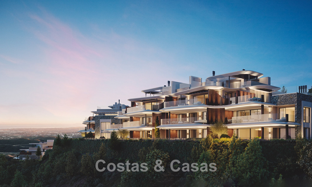 Apartamentos de lujo con diseño innovador en venta en un gran resort de naturaleza y golf en Marbella - Benahavis 54748