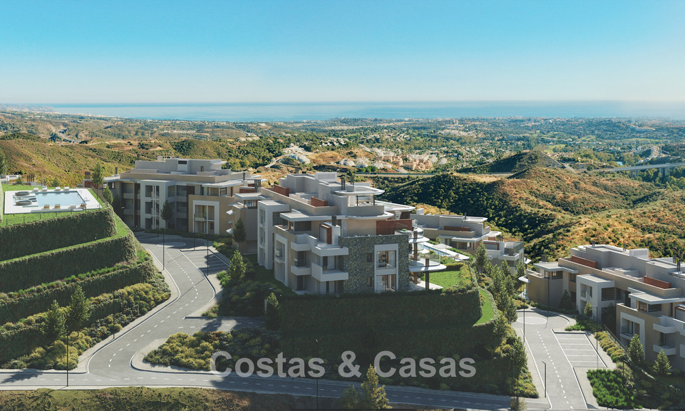 Apartamentos de lujo con diseño innovador en venta en un gran resort de naturaleza y golf en Marbella - Benahavis 54750