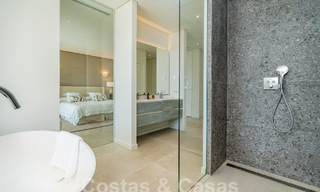 Villa de lujo independiente de estilo andaluz en venta en un entorno fantástico y natural de Marbella - Benahavis 55235 