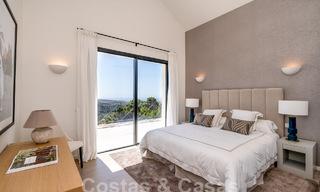 Villa de lujo independiente de estilo andaluz en venta en un entorno fantástico y natural de Marbella - Benahavis 55252 