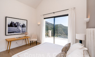 Villa de lujo independiente de estilo andaluz en venta en un entorno fantástico y natural de Marbella - Benahavis 55254 