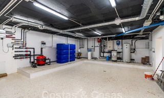 Villa de lujo independiente de estilo andaluz en venta en un entorno fantástico y natural de Marbella - Benahavis 55267 