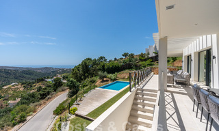 Villa de lujo independiente de estilo andaluz en venta en un entorno fantástico y natural de Marbella - Benahavis 55274 