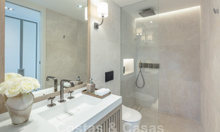 Prestigioso ático en venta con vistas frontales al mar en Puente Romano en la Milla de Oro de Marbella 55068 