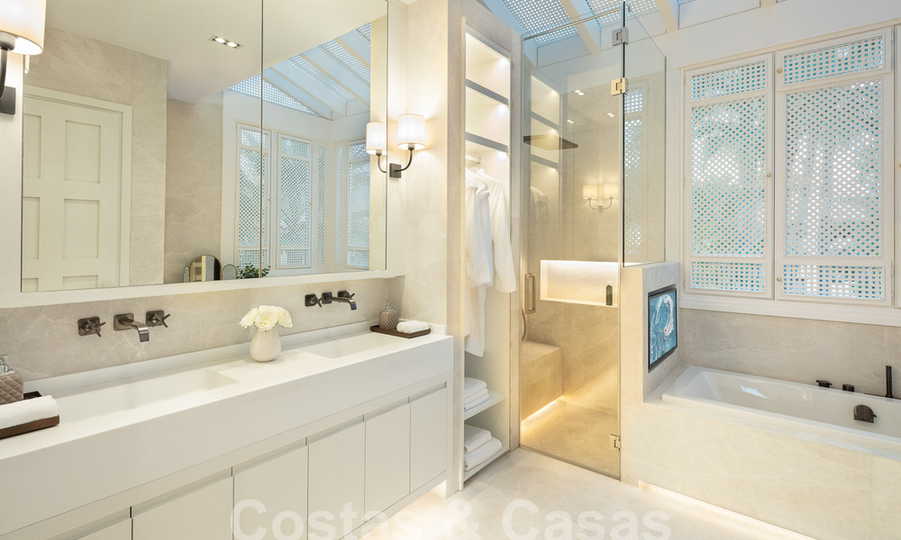 Prestigioso ático en venta con vistas frontales al mar en Puente Romano en la Milla de Oro de Marbella 55091