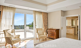 Mansión de lujo de estilo andaluz con vistas al mar en el valle del golf de Nueva Andalucía, Marbella 779188 