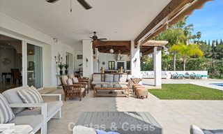 Mansión de lujo de estilo andaluz con vistas al mar en el valle del golf de Nueva Andalucía, Marbella 779202 