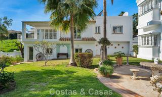 Mansión de lujo de estilo andaluz con vistas al mar en el valle del golf de Nueva Andalucía, Marbella 779203 