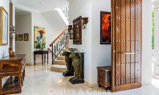 Mansión de lujo de estilo andaluz con vistas al mar en el valle del golf de Nueva Andalucía, Marbella 779223 